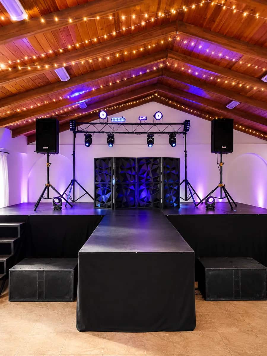 Paquete Diamond de NeoSound para bodas y eventos en Duitama